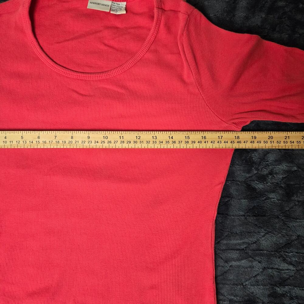 Vintage Newport News Women’s Red Ribbed Long Sleeve Shirt - Size M - Picture 3 of 5